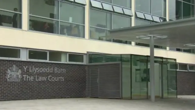 Mold Crown Court