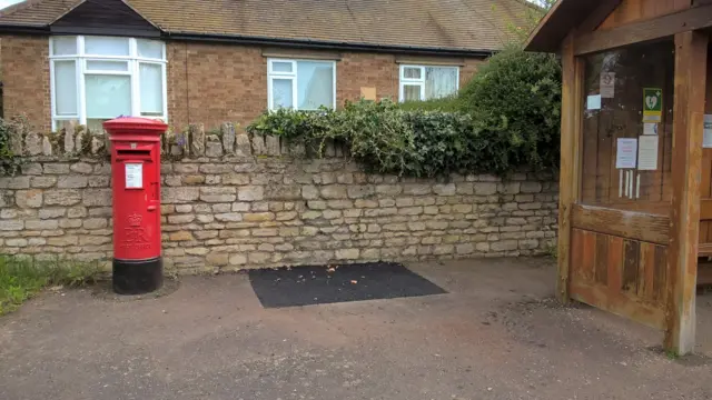 Patch where telephone box used to be