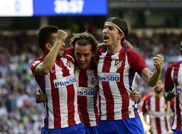 Antoine Griezmann celebrates