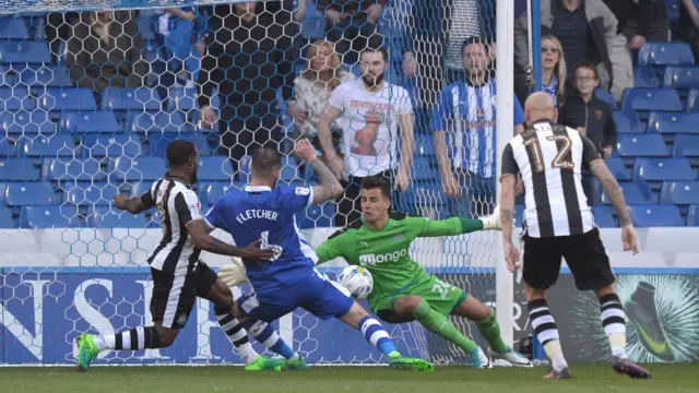 Sheffield Wednesday v Newcastle