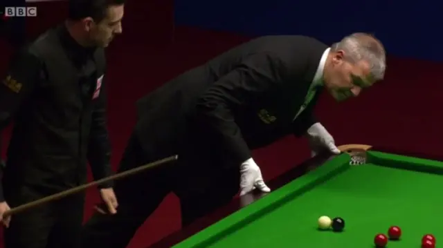 Mark Selby and match referee