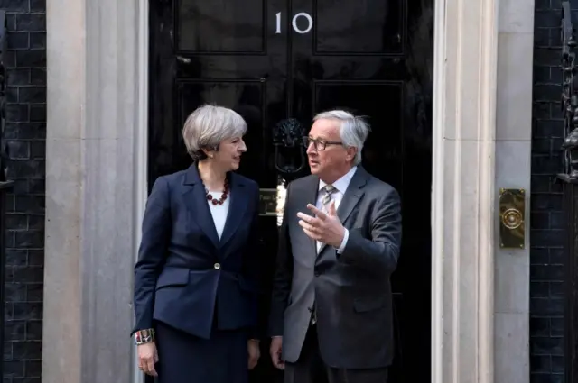 Theresa May and Jean-Claude Juncker