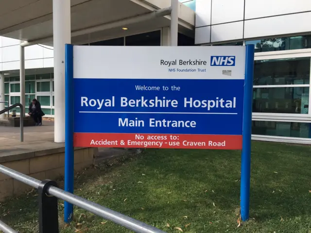 Royal Berkshire Hospital entrance sign