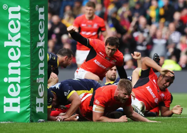 Kruis scores a second try for Saracens