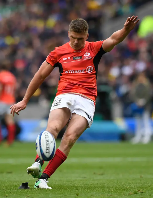 Owen Farrell kicks a penalty for Saracens