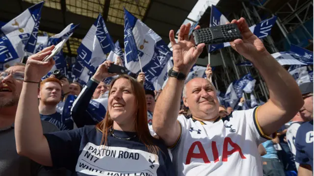 Tottenham Hotspur fans