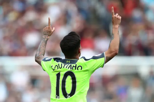 Coutinho celebrates