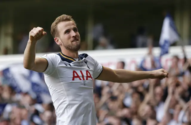 Harry Kane celebrates scoring the second goal