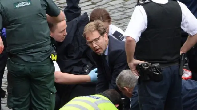 Tobias Ellwood trying to save PC Keith Palmer on 22 March