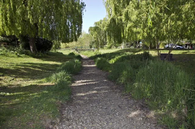 Dried-up River Colne, London Colney