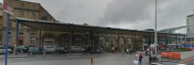 Hull Paragon station