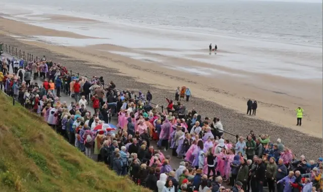 People in Saltburn for record attempt