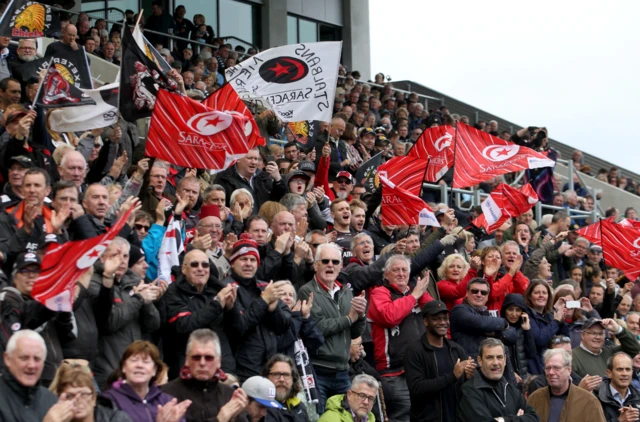 Saracens fans