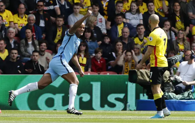 Vincent Kompany celebrates