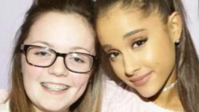 Georgina Callander with Ariana Grande