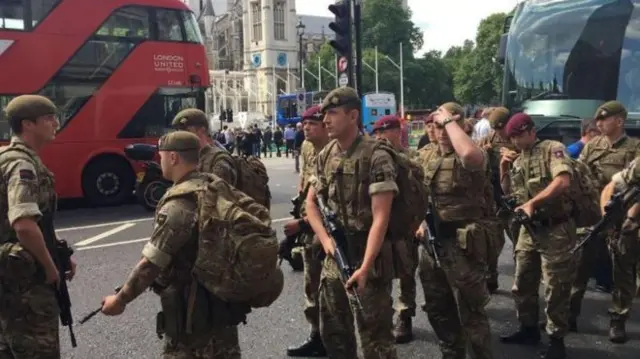 Soldiers arrive at Westminster