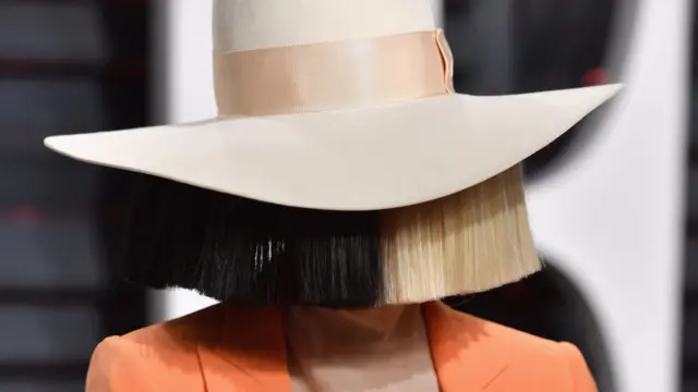 Sia