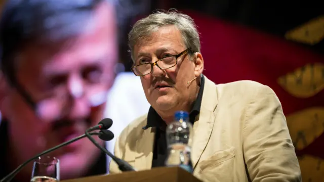 Stephen Fry