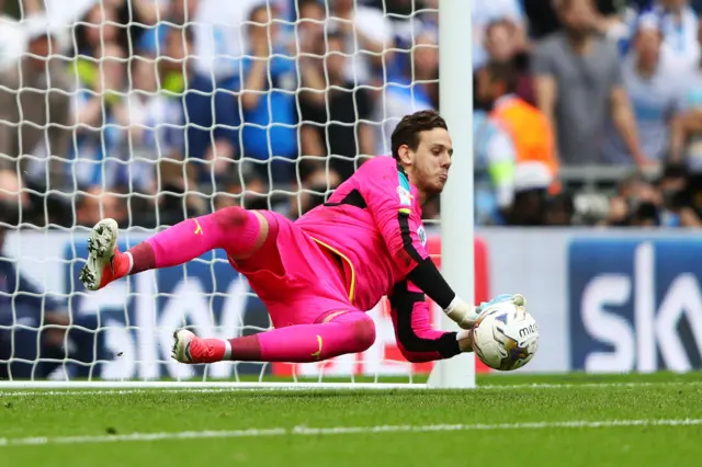 Danny Ward save