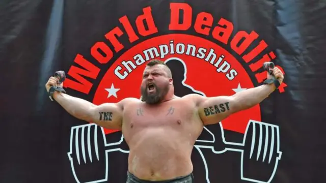 Eddie Hall celebrating a previous win