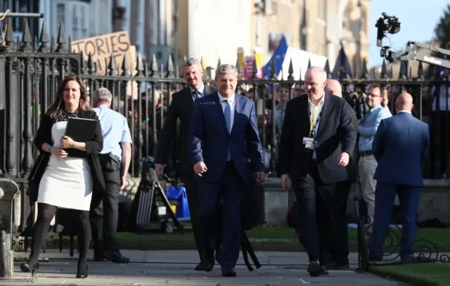 Angus Robertson