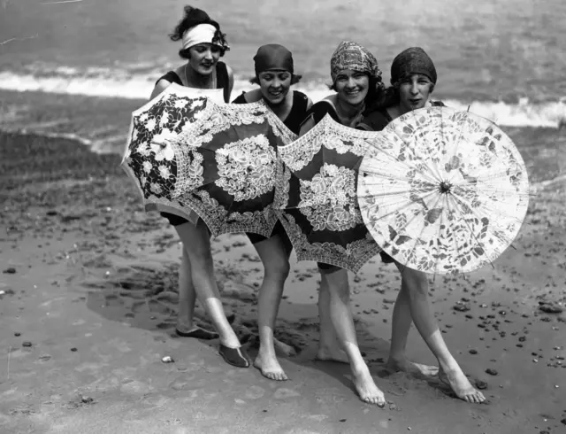 Bathing beauties at Aldeburgh in 1927