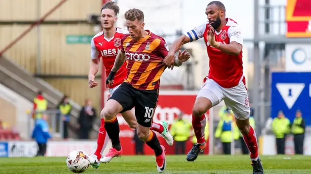 Bradford v Fleetwood