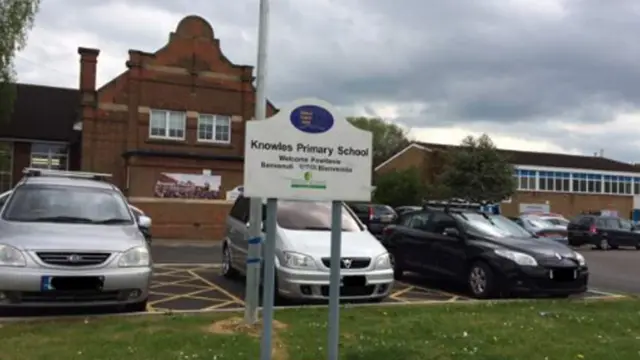 Knowles Primary School