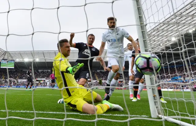 Fernando Llorente of Swansea City scores