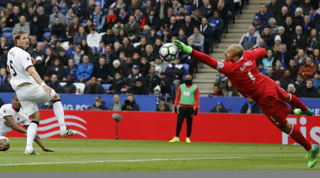 Watford's Gomes makes an acrobatic save