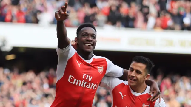 Danny Welbeck of Arsenal celebrates