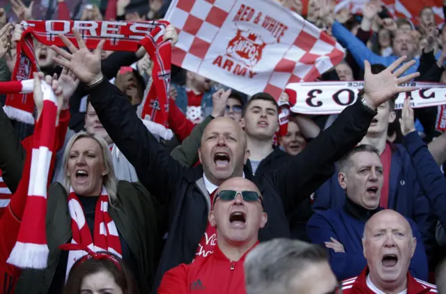 Nottingham Forest fans