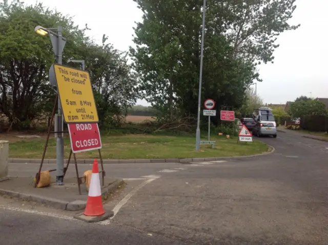 Road closure sign on Salhouse Road