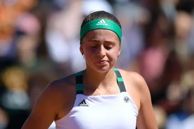 Jelena Ostapenko reacts