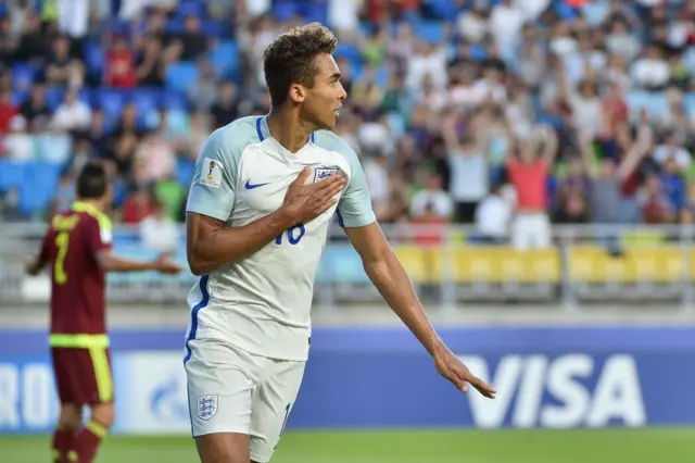 Dominic Calvert-Lewin celebrates