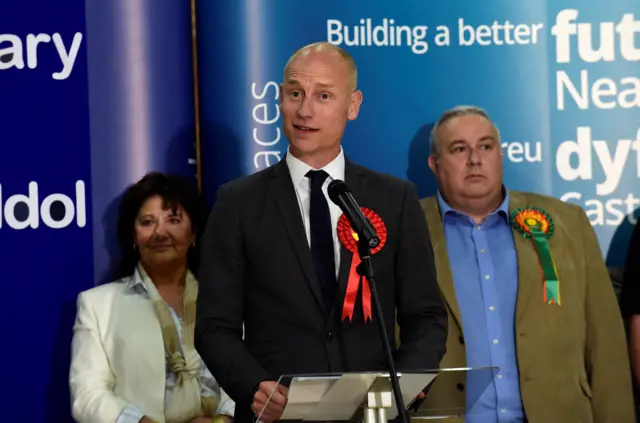 Stephen Kinnock