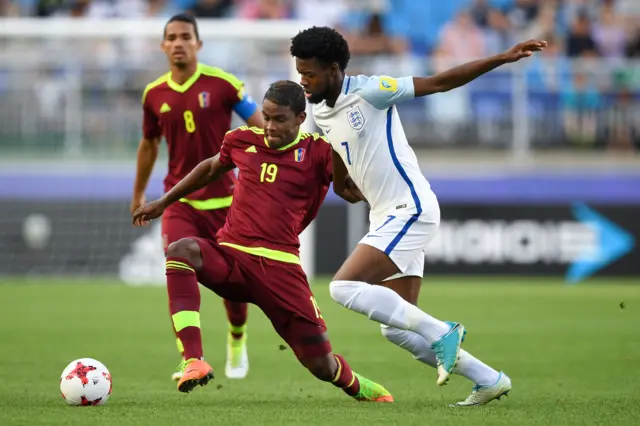 Sergio Cordova and Joshua Onomah