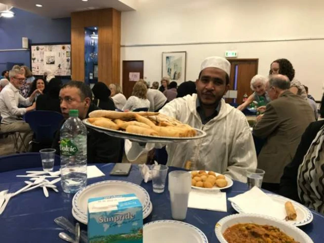 A Bravanese Muslim offered food to Jews, Ismaelis, Hindus, Christians and agnostics at his table