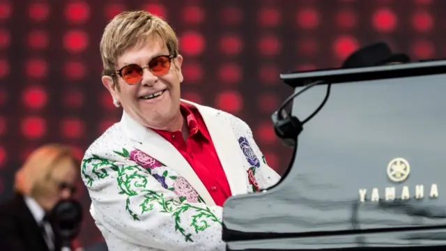 Sir Elton at the Twickenham Stoop