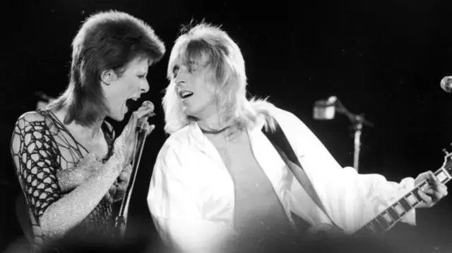 David Bowie and Mick Ronson