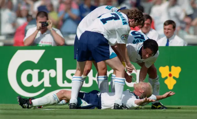 Paul Gascoigne goal celebration