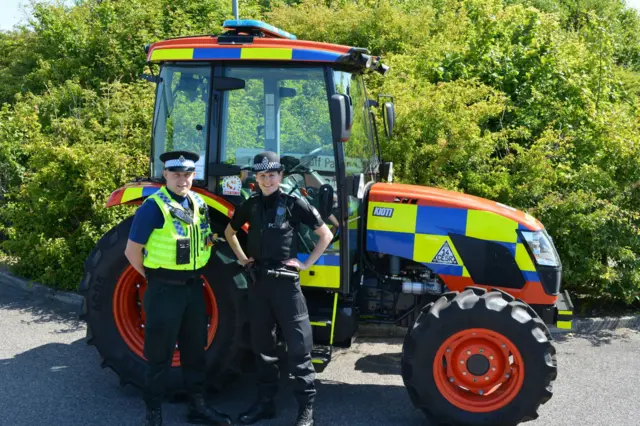 Police tractor