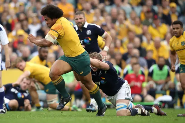 Tatafu Polota-Nau breaks for Australia