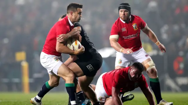 Conor Murray is tackled