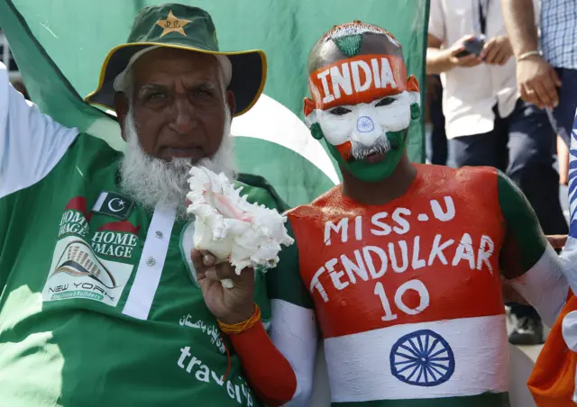 Pakistan and India fans