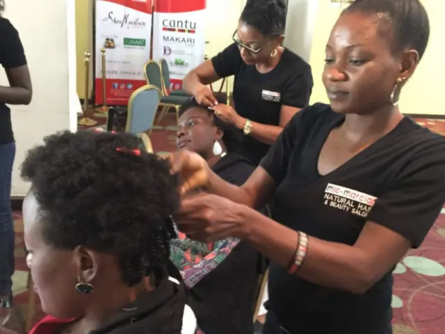 Plaiting hair