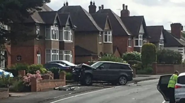 Crash on Mytton Oak Road, Shrewsbury