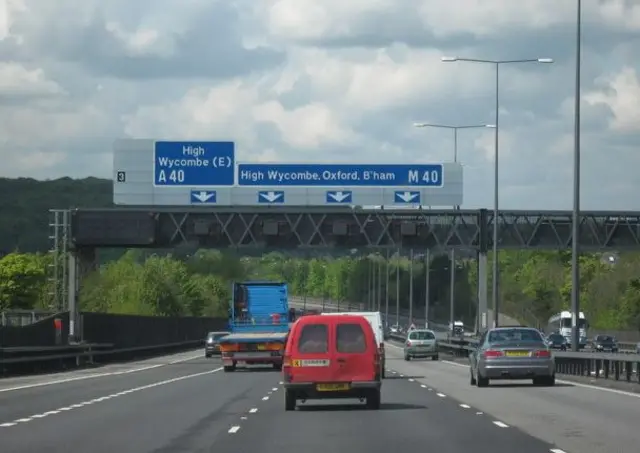 M40, junction 3