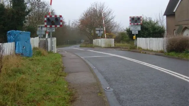 Lidlington level crossing