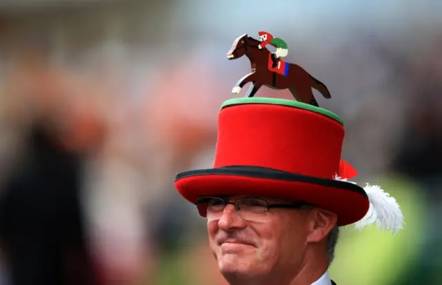 Horse top hat